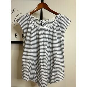 Lauren Conrad for Kohl’s White & Blue Striped Tee – Size Medium